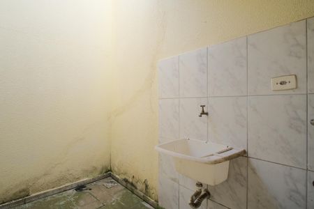 Casa de condomínio à venda com 70m², 2 quartos e 1 vagaÁrea de Serviço