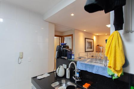 Apartamento à venda com 48m², 2 quartos e 1 vagaCozinha e Área de Serviço