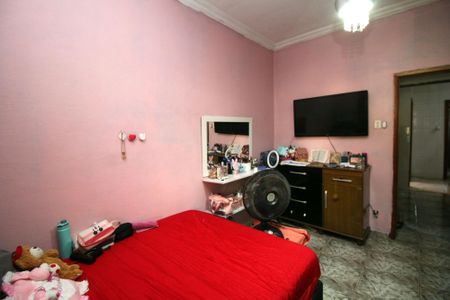 Casa à venda com 180m², 3 quartos e 3 vagasQuarto 2