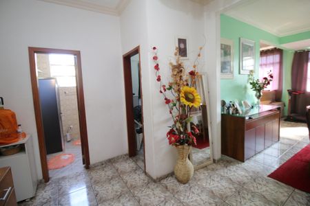 Casa à venda com 180m², 3 quartos e 3 vagasSala