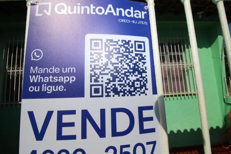 Casa à venda com 180m², 3 quartos e 3 vagasPlaca