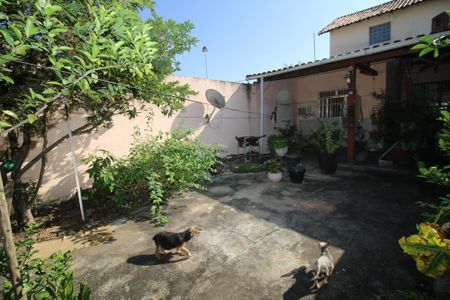 Casa à venda com 180m², 3 quartos e 3 vagasQuintal