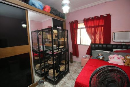 Casa à venda com 180m², 3 quartos e 3 vagasQuarto 2