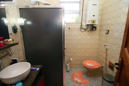 Casa à venda com 180m², 3 quartos e 3 vagasBanheiro 3