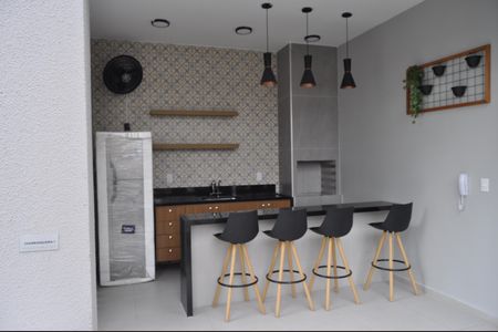 Apartamento à venda com 37m², 2 quartos e sem vagaÁrea comum