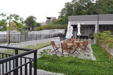 Apartamento à venda com 37m², 2 quartos e sem vagaÁrea comum