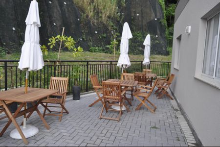 Apartamento à venda com 37m², 2 quartos e sem vagaÁrea comum