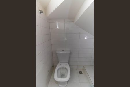 Casa à venda com 500m², 4 quartos e 3 vagas Casa à venda com 500m², 4 quartos e 3 vagasLavabo