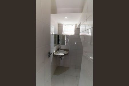 Casa à venda com 500m², 4 quartos e 3 vagas Casa à venda com 500m², 4 quartos e 3 vagasLavabo