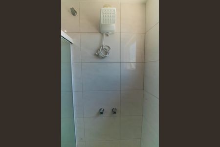 Casa à venda com 500m², 4 quartos e 3 vagas Casa à venda com 500m², 4 quartos e 3 vagasBanheiro da Suíte 2