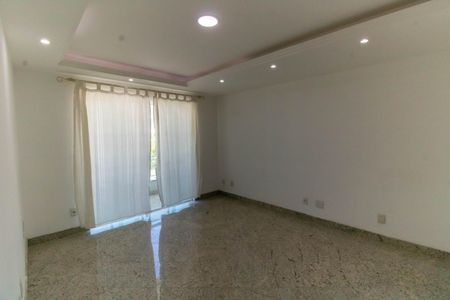 Casa à venda com 500m², 4 quartos e 3 vagas Casa à venda com 500m², 4 quartos e 3 vagasSuíte 1