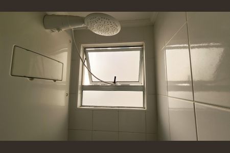 Apartamento à venda com 66m², 2 quartos e 1 vagaBanheiro Social