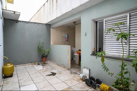 Casa à venda com 306m², 3 quartos e 2 vagasQuintal