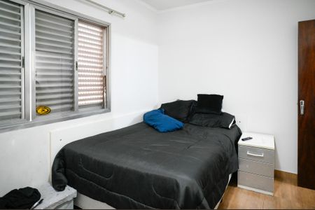 Casa à venda com 306m², 3 quartos e 2 vagasQuarto 2