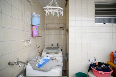 Casa à venda com 306m², 3 quartos e 2 vagasÁrea de Serviço