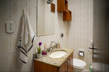 Casa à venda com 306m², 3 quartos e 2 vagasLavabo