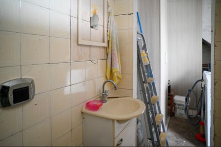 Casa à venda com 306m², 3 quartos e 2 vagasBanheiro de serviço