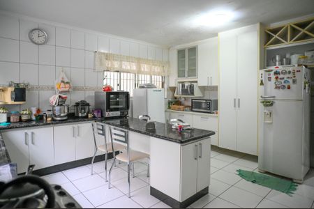 Casa à venda com 306m², 3 quartos e 2 vagasCozinha