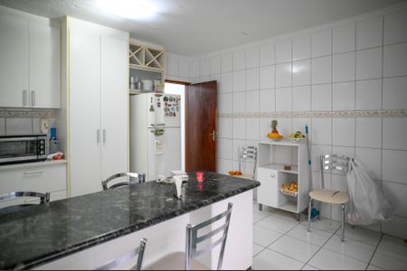 Casa à venda com 306m², 3 quartos e 2 vagasCozinha