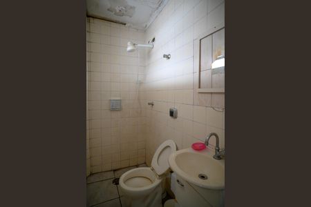 Casa à venda com 306m², 3 quartos e 2 vagasBanheiro de serviço