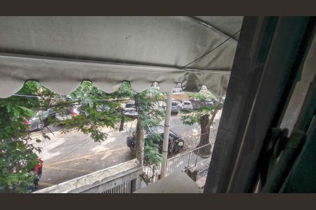 Casa à venda com 285m², 5 quartos e 3 vagas Casa à venda com 285m², 5 quartos e 3 vagasVista da Suíte 3