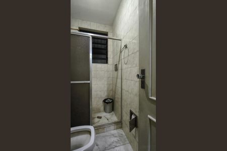 Casa à venda com 285m², 5 quartos e 3 vagas Casa à venda com 285m², 5 quartos e 3 vagasBanheiro da Suíte 3