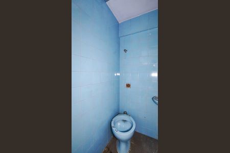 Casa à venda com 285m², 5 quartos e 3 vagas Casa à venda com 285m², 5 quartos e 3 vagasSauna