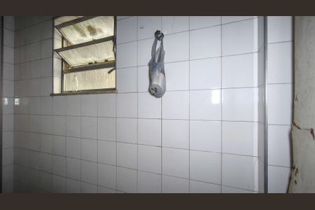 Casa à venda com 285m², 5 quartos e 3 vagas Casa à venda com 285m², 5 quartos e 3 vagasBanheiro da Suíte 4