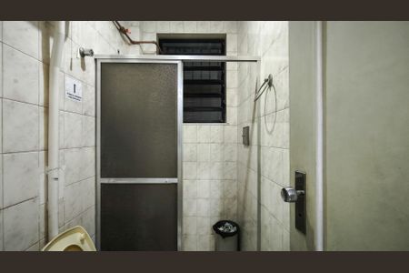 Casa à venda com 285m², 5 quartos e 3 vagas Casa à venda com 285m², 5 quartos e 3 vagasBanheiro da Suíte 3