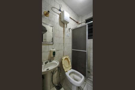 Casa à venda com 285m², 5 quartos e 3 vagas Casa à venda com 285m², 5 quartos e 3 vagasBanheiro da Suíte 3