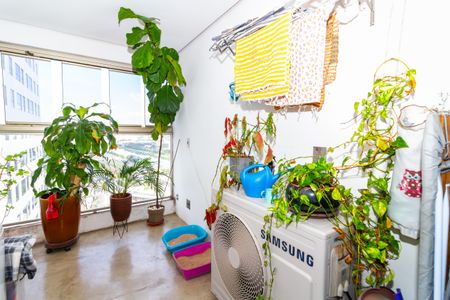 Apartamento à venda com 70m², 2 quartos e 1 vagaLavanderia