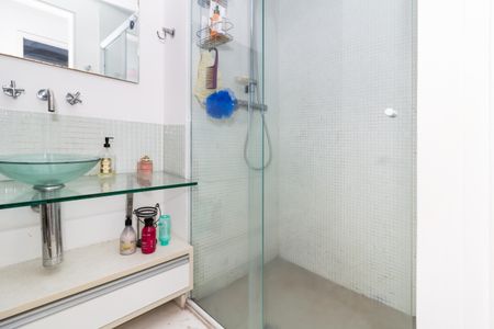 Apartamento à venda com 70m², 2 quartos e 1 vagaBanheiro