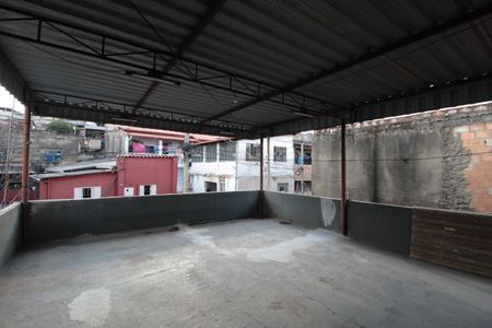 Casa à venda com 105m², 3 quartos e 1 vagaTerraço