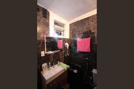 Casa à venda com 105m², 3 quartos e 1 vagaBanheiro Social