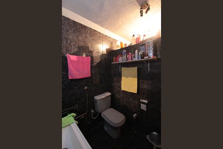 Casa à venda com 105m², 3 quartos e 1 vagaBanheiro Social