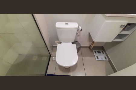 Apartamento à venda com 48m², 2 quartos e 1 vaga Apartamento à venda com 48m², 2 quartos e 1 vagaBanheiro