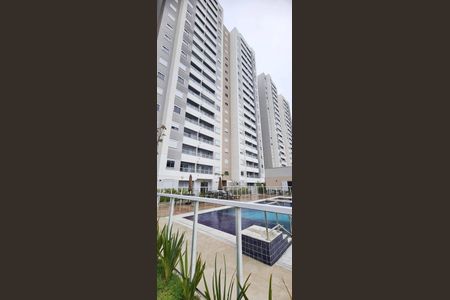 Apartamento à venda com 48m², 2 quartos e 1 vaga Apartamento à venda com 48m², 2 quartos e 1 vagaFachada