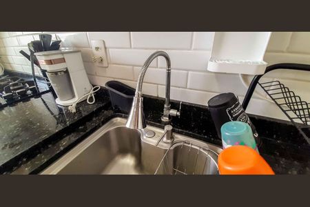 Apartamento à venda com 48m², 2 quartos e 1 vaga Apartamento à venda com 48m², 2 quartos e 1 vagaCozinha