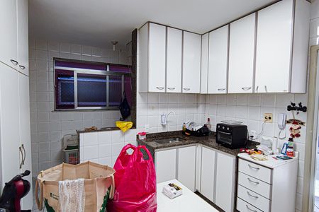 Apartamento à venda com 89m², 2 quartos e 1 vaga Apartamento à venda com 89m², 2 quartos e 1 vagaCozinha e Área de Serviço