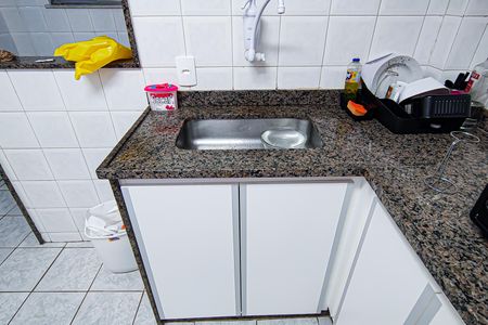 Apartamento à venda com 89m², 2 quartos e 1 vaga Apartamento à venda com 89m², 2 quartos e 1 vagaCozinha e Área de Serviço