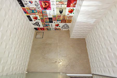 Apartamento à venda com 89m², 2 quartos e 1 vaga Apartamento à venda com 89m², 2 quartos e 1 vagaBanheiro Social