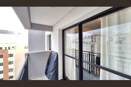 Apartamento à venda com 32m², 1 quarto e sem vaga Apartamento à venda com 32m², 1 quarto e sem vagaVaranda