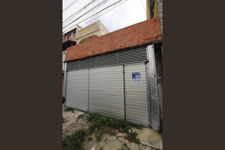 Casa à venda com 137m², 1 quarto e 1 vagaFachada