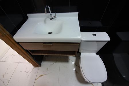 Casa à venda com 137m², 1 quarto e 1 vagaBanheiro Social