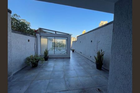 Casa à venda com 230m², 3 quartos e 3 vagas Casa à venda com 230m², 3 quartos e 3 vagasFoto 10