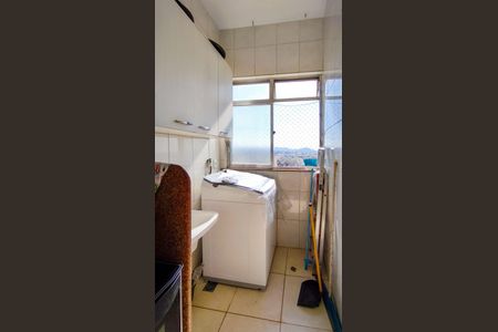 Apartamento à venda com 100m², 2 quartos e 1 vagaCozinha e Área de Serviço