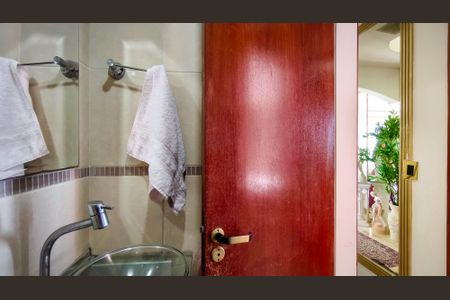 Apartamento à venda com 100m², 2 quartos e 1 vagaBanheiro Corredor