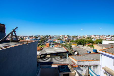 Casa à venda com 160m², 2 quartos e 2 vagas Casa à venda com 160m², 2 quartos e 2 vagasVista do quarto 2