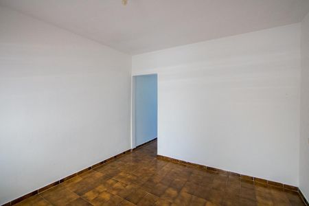 Casa à venda com 160m², 2 quartos e 2 vagas Casa à venda com 160m², 2 quartos e 2 vagasSala