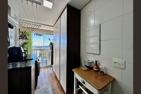 Apartamento à venda com 85m², 2 quartos e 2 vagasÁrea de Serviço